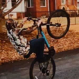 Meet your Posher, Denny